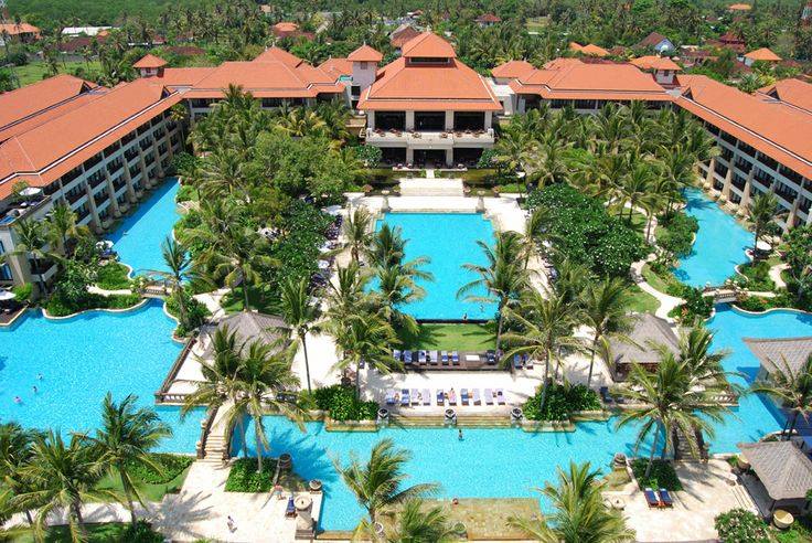 the ritz hotel essay This free management essay on essay: total quality management for ritz carlton is perfect for management students to use as an example. the ritz hotel essay This free management essay on essay: total quality management for ritz carlton is perfect for management students to use as an example.