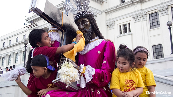 Ritual Menyambut Dewa Gunung