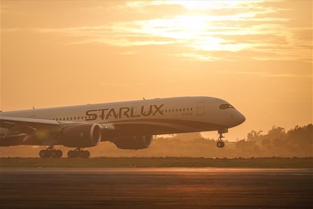 Pesawat untuk rute STARLUX Taipei-Bali.