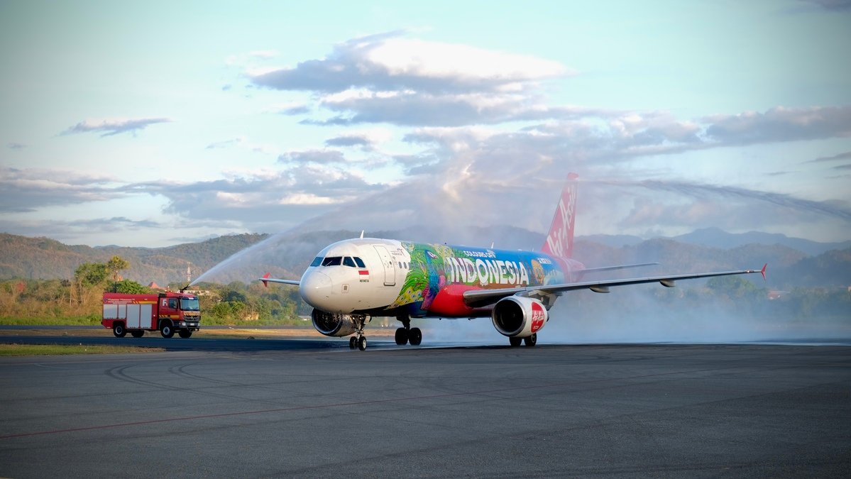 AirAsia Resmikan Rute Baru dari Bali ke Kota Kinabalu dan Phuket