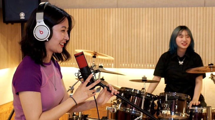 K-Wave Trip,