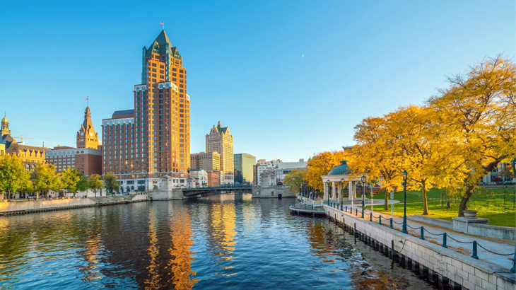 airbnb milwaukee